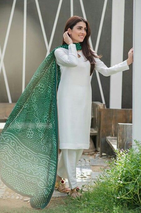 Azadi Collection 3 Pcs suit with Multani Khussa